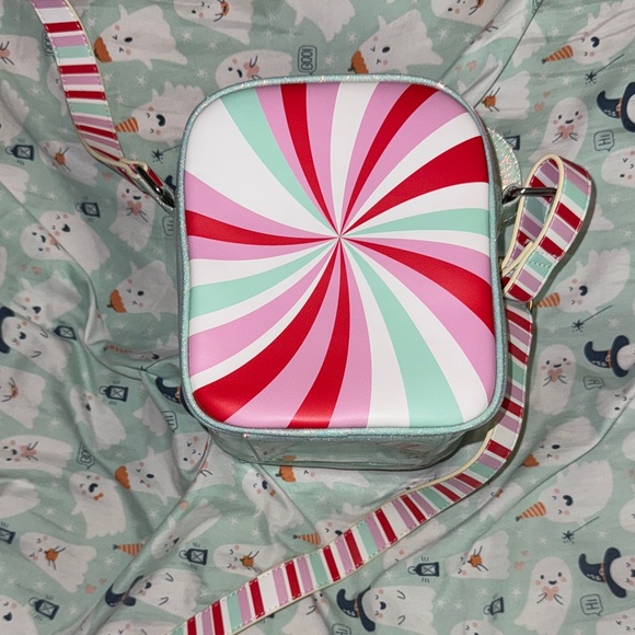 Disney Kids Minnie Mouse Candy Swirl Bag - Mint and Red - Picture 3 of 4